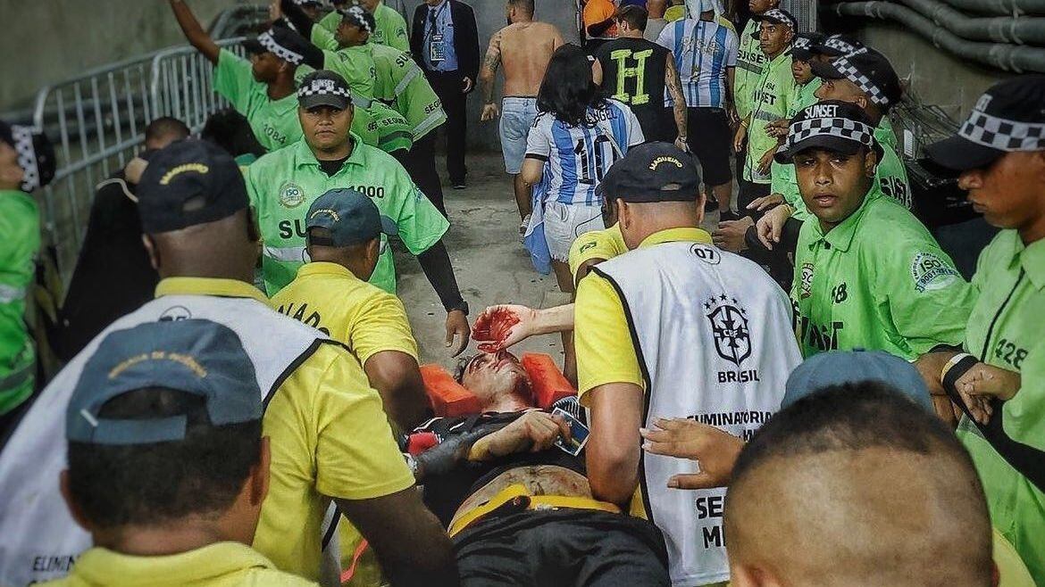 Graves incidentes: hinchas argentinos resultaron heridos por la policía brasileña en el Maracaná