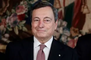 Mario Draghi asumió en febrero como primer ministro de un gobierno de unidad, cuyo objetivo es sacar a Italia de la dramática crisis provocada por la pandemia, tras la escandalosa renuncia de Giuseppe Conte