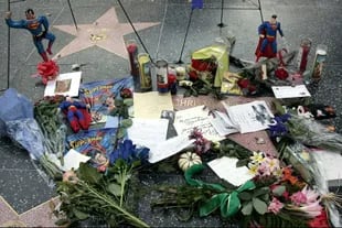 El día que murió, fans de Reeve lo homenajearon en el paseo de la fama