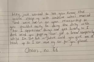 Descubrió a su vecino con su mujer y le envió una ácida carta que se volvió viral
