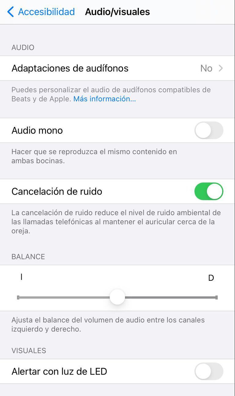 El menú de configuración de accesibilidad en algunos modelos de iPhone, donde aparece la opción "Cancelación de ruido"