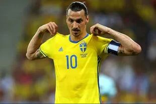 Un goleador único, un número emblemático: Zlatan Ibrahimovic, un "semilíder", según el entrenador del seleccionado sueco, Janne Anderson.