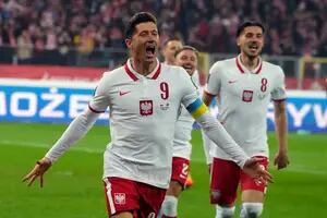 Los goles con que Polonia y Lewandowski dejaron a Suecia y Zlatan Ibrahimovic fuera de Qatar 2022