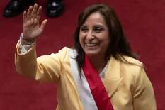 Quién es Dina Boluarte, la nueva presidenta de Perú designada por el Congreso