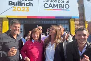 Los candidatos de Juntos por el Cambio llevaron su campaña y sus internas a las calles