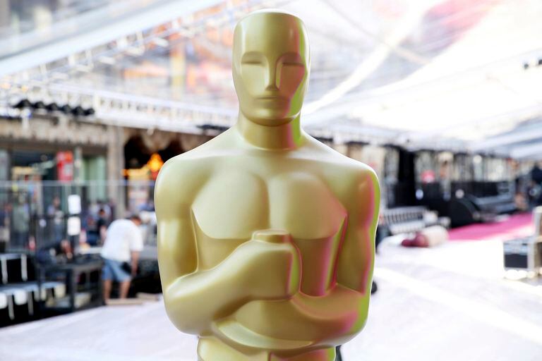 Tras cuatro años de ratings en picada, los Oscar volverán a tener conductor: Tom Holland ya se candidateó para el puesto