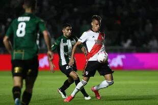 Braian Romero ingresó por Julián Álvarez a último momento por una lesión en la entrada en calor que sintió el futuro jugador de Manchester City