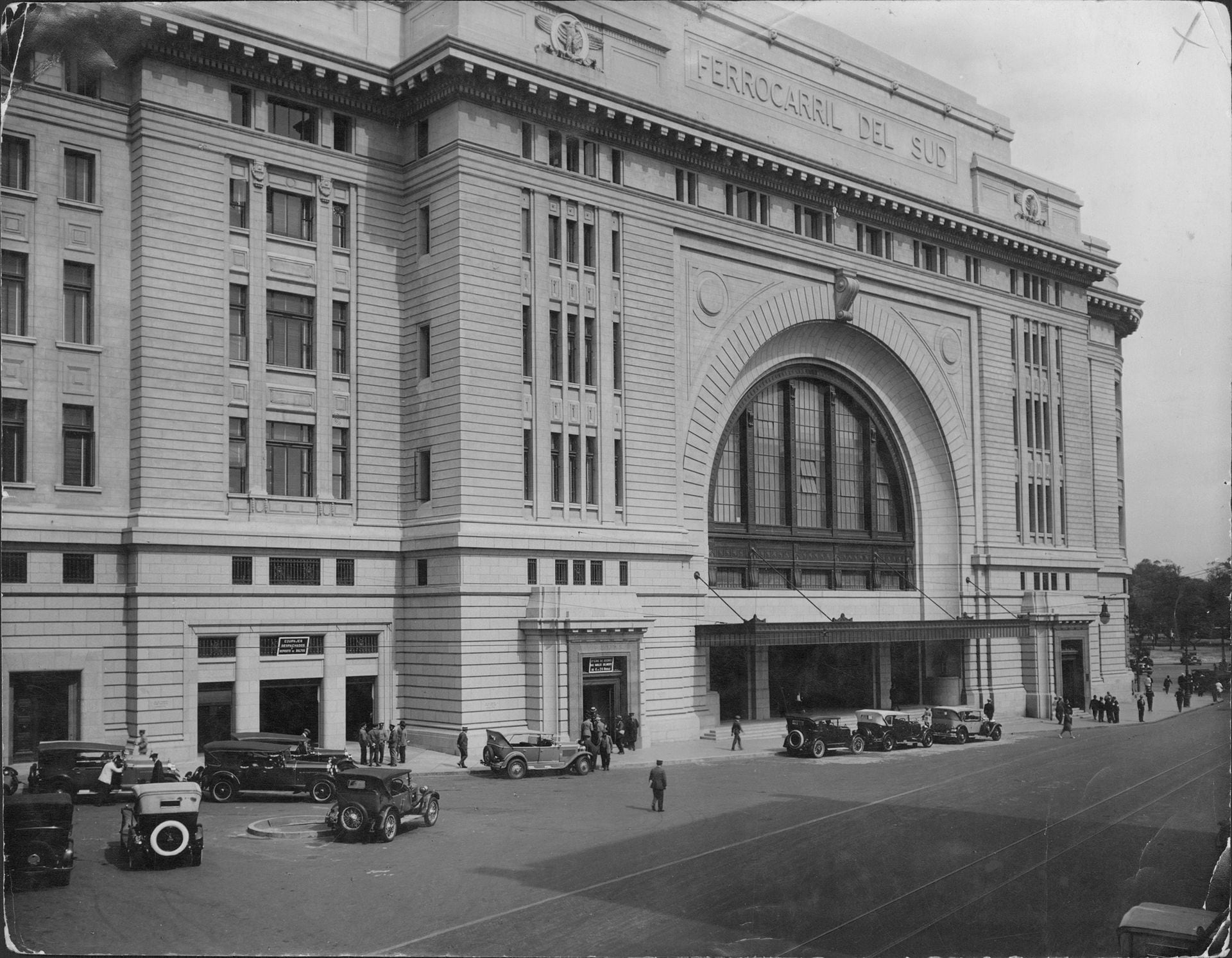 La estación del Ferrocarril del Sud,
en Constitución (1932).