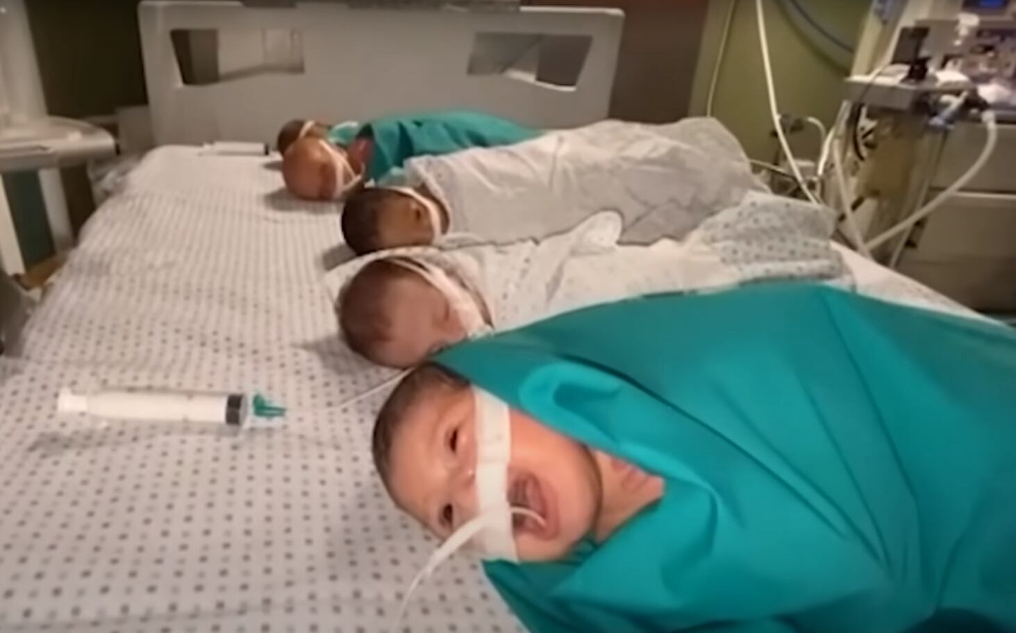 Los bebés prematuros se mantienen aislados del resto de pacientes