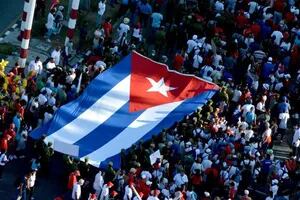 Volvió Raúl Castro y la dictadura mostró músculo para festejar el 1° de Mayo
