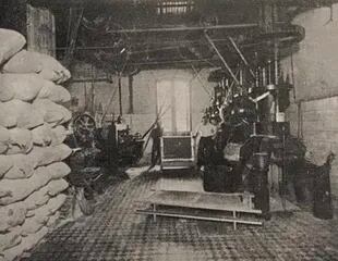 En los inicios, el interior de la fábrica de fideos en Tres Arroyos
