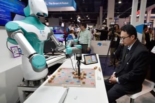 ITRI mostró un robot capaz de jugar al Scrabble