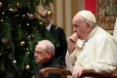 El Papa mantiene a sus leales mientras el ala conservadora de la Iglesia redobla su embestida