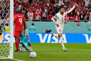 El marroquí Youssef En-Nesyri convierte el segundo gol contra Canadá