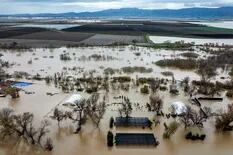Sequías, incendios e inundaciones: la implacable ola de desastres naturales que pone a prueba a California
