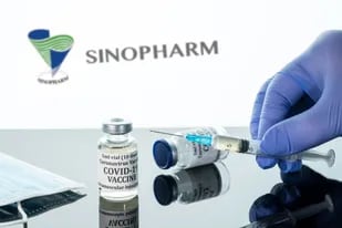 La vacuna de Sinopharm fue aprobada para los adultos mayores de 60 años