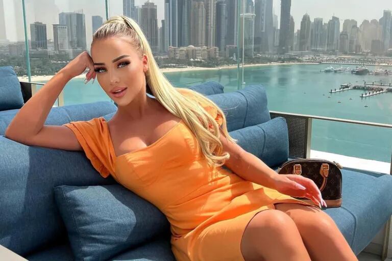 È una donna d’affari, che spende migliaia di dollari a Dubai e rivela un’offerta insolita che rifiuta costantemente