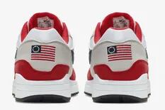 Controversia en EE.UU: Nike retiró unas zapatillas con la bandera de Betsy Ross