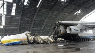 Como el avión más grande del mundo, el Mriya era símbolo de orgullo de Ucrania (BBC/JEREMY BOWEN)