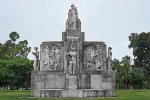 Monumento a Nicolas Avellaneda, en el parque Tres de Febrero