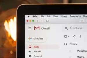 Cómo descargar correos a la computadora
