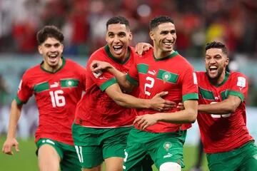 Marruecos eliminó a España y avanzó a cuartos de final de un Mundial por primera vez en su historia