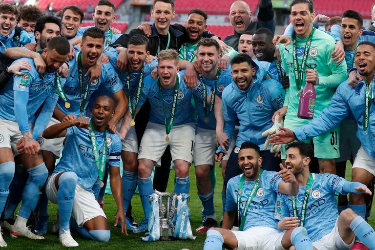 Manchester City viene de obtener la Copa de la Liga con un 1-0 a Tottenham Hotspur; está a tres partidos de cumplir otro de los objetivos de la triple corona que se propone, la Champions League.