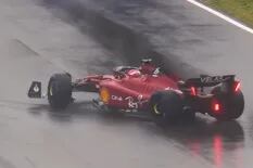 Ferrari se adaptó mejor a la resbaladiza pista de Imola y sigue dominando