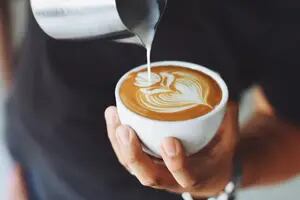 Cómo usar el café (y la cafeína) para combatir la fatiga y potenciar el metabolismo de las grasas