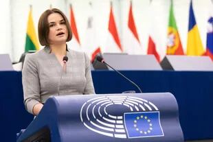 24-11-2021 Svetlana Tijanovskaya habla ante el Parlamento Europeo POLITICA EUROPA INTERNACIONAL BIELORRUSIA PARLAMENTO EUROPEO/ ALAIN ROLLAND