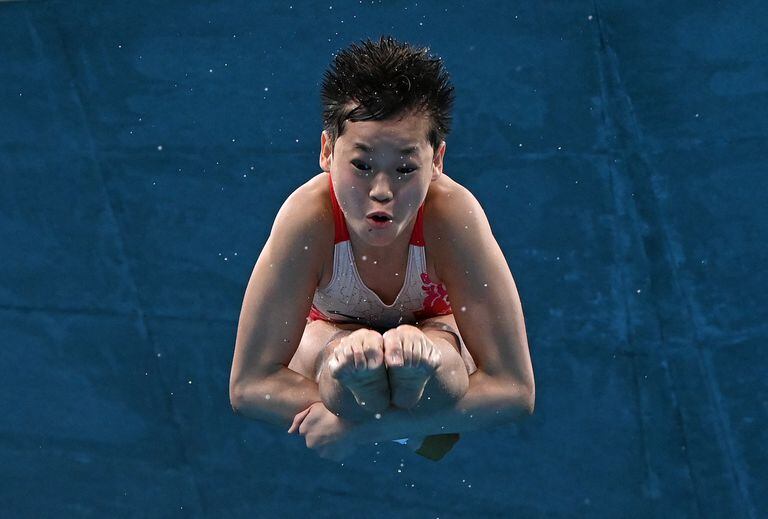 Tokio 2020 Nina Prodigio Una China De 14 Anos Hizo Tres Saltos Ornamentales De 10 Puntos Y Es Campeona Olimpica La Nacion