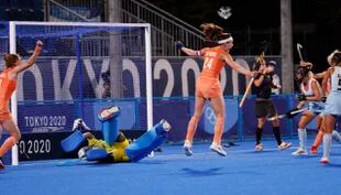 Países Bajos vence a las Leonas en la final