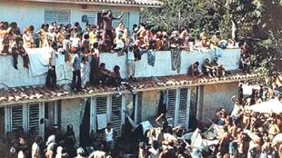 La embajada de Perú en La Habana en abril de 1980