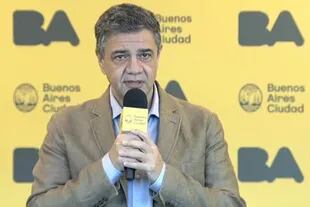El ministro de Gobierno porteño, Jorge Macri, reclamó la habilitación de la compra de pistolas Taser