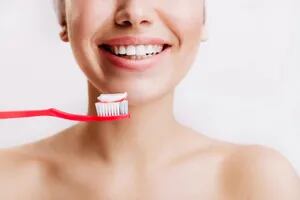 Cepillarse los dientes: ¿cuándo es el momento ideal para hacerlo?