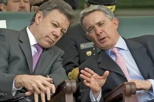 Colombia castiga a las FARC y premia a Uribe, pero sigue el proceso de paz