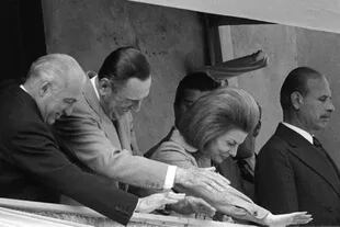 López Rega, Perón y su esposa, en una imagen de 1973