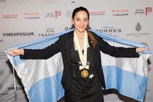 Quién es la argentina ganadora que compite para el podio mundial en 2023