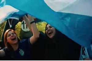 A dos días del partido clave, lanzan una canción de apoyo a la selección argentina