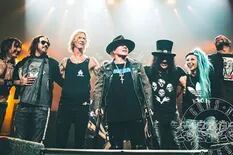 La escapada de Guns N' Roses a ver la película de Queen en plena gira por México