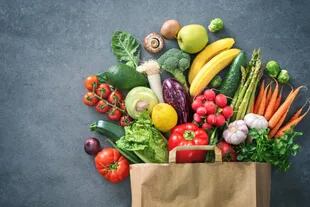 Come más verduras y vegetales y menos carne roja

