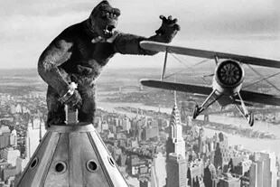 "No es un mono jugoso; es un reseco y polvoroso artificio de movimientos esquinados y torpes", escribió de King Kong 
