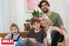 Cochito López y Coni Dietrich nos reciben en su casa de Pilar junto a sus hijos León e India