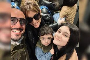 Abel Pintos junto con su familia (Foto: Instagram @abelpintos)