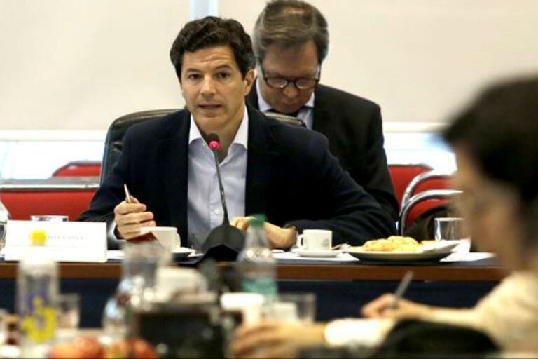 Luciano Laspina cuestionó la iniciativa de Carro en la comisión de presupuesto