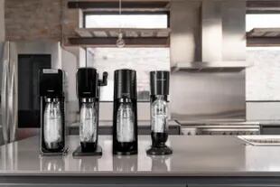 Todos los modelos de Sodastream incluyen una Botella plástica reutilizable con una vida útil de 3 a 5 años.