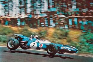 Jackie Stewart, tricampeón con Tyrrell; "Fangio fue el mejor, seguido de Clark y Senna", opina el británico, que logró 27 triunfos en 99 grandes premios