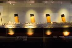 Titanic: el museo con forma de barco donde revivir la historia del naufragio