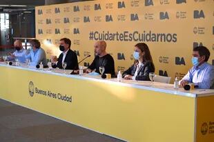Conferencia de prensa de Larreta y los ministros de la Ciudad Autonoma de Buenos Aires, el 30 de abril