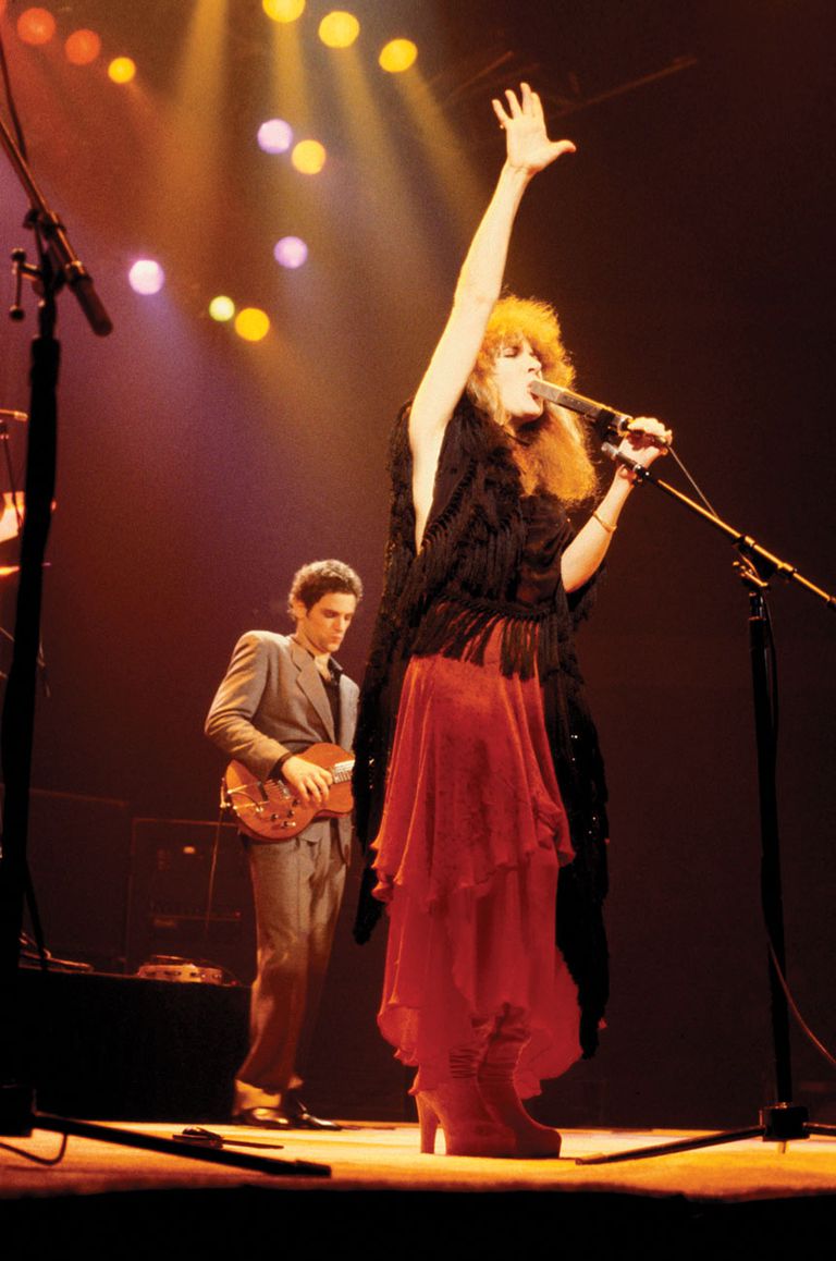Buckingham en el escenario con Stevie Nicks, en 1979.